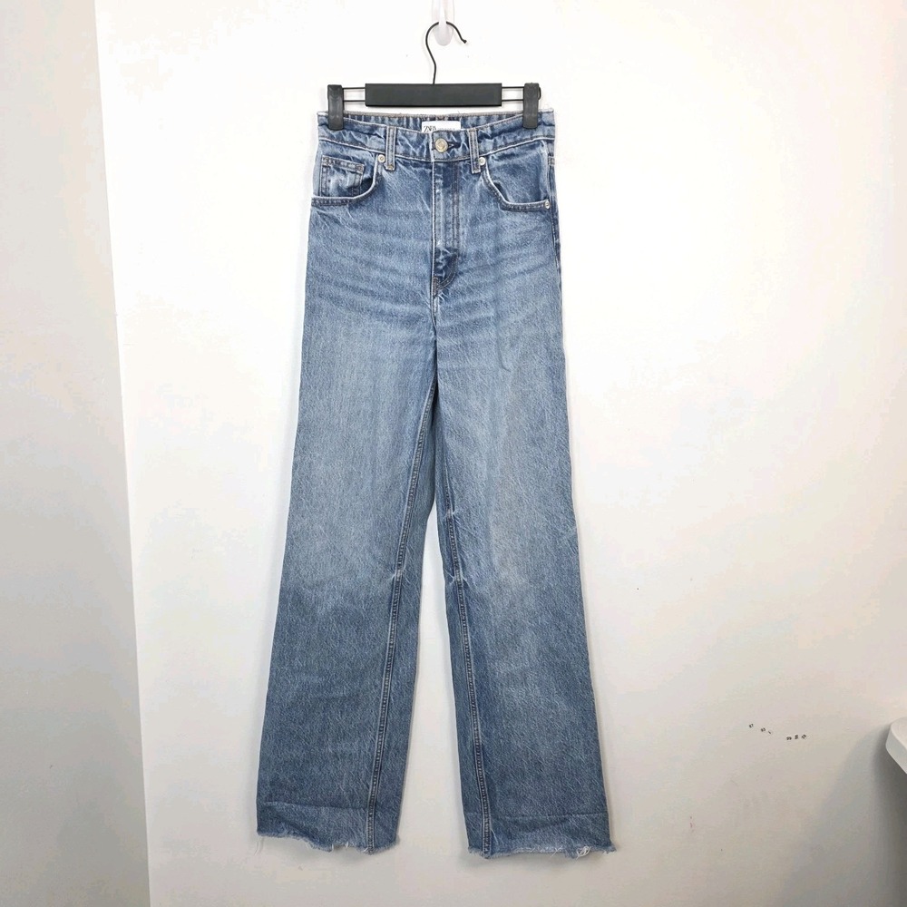 Zara Medium Wash Wide Leg Raw Hem High Rise Baggy Streetwear Jeans Size 2 Tall